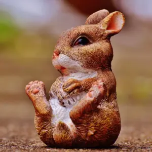 Sir Hopsalot – Der dramatische Mini-Hase mit Existenzkrise 1